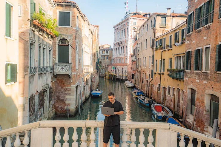 Tim Sykes giving top tested trading tip from Venice, Italy 2021
