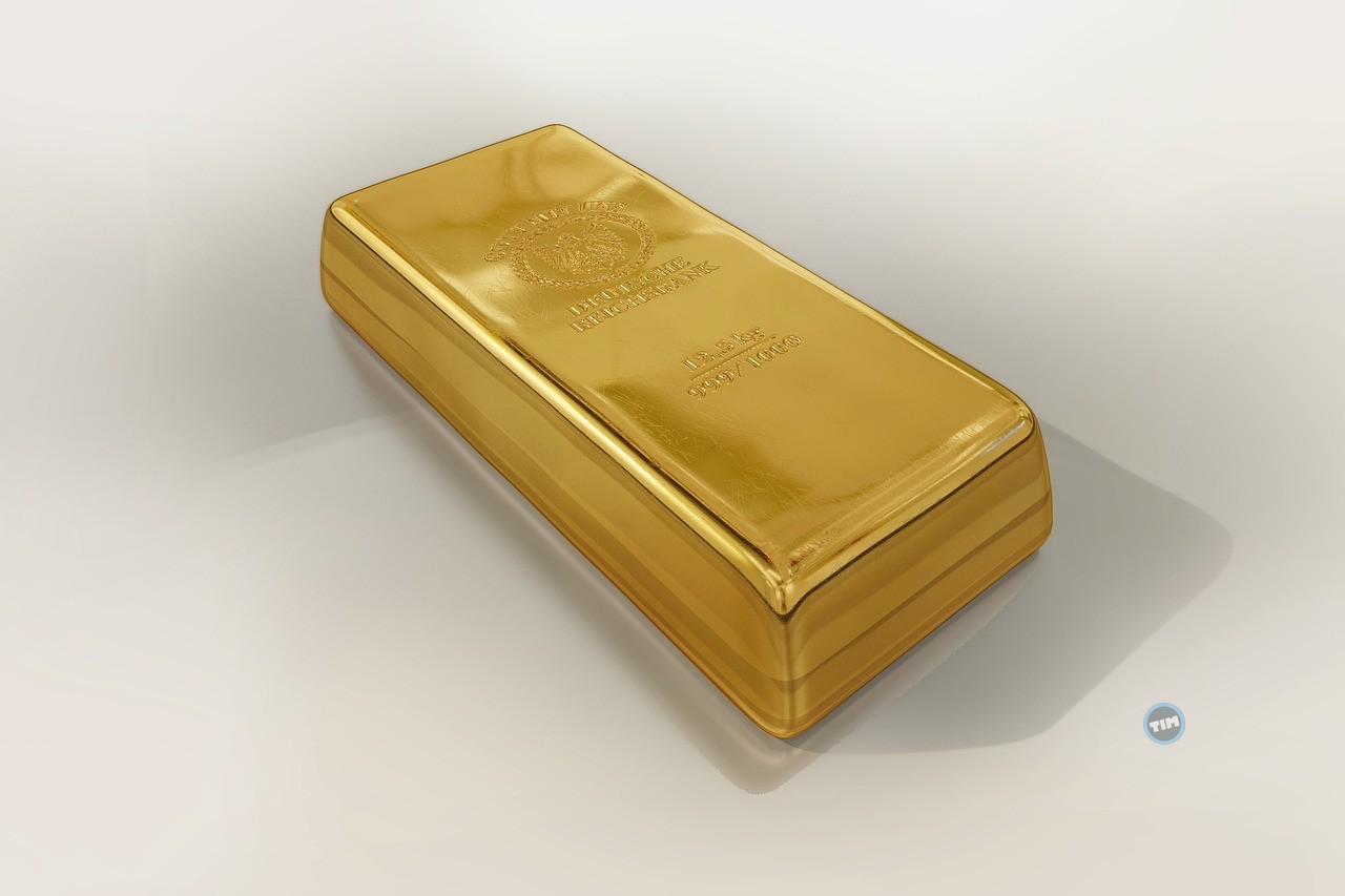 CDE Stock Holds Support As Traders Study Tight Range Thumbnail