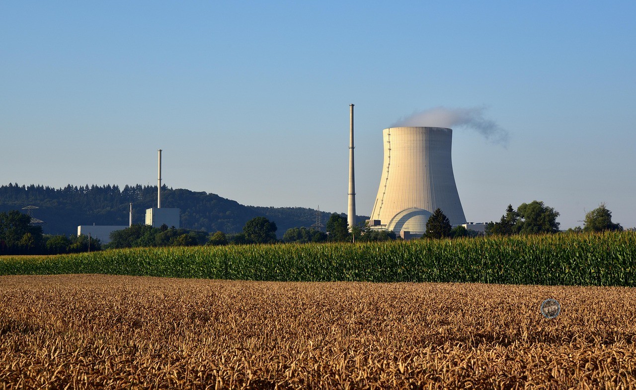 SMR Stock Slides As Analysts Cut NuScale Price Targets Thumbnail
