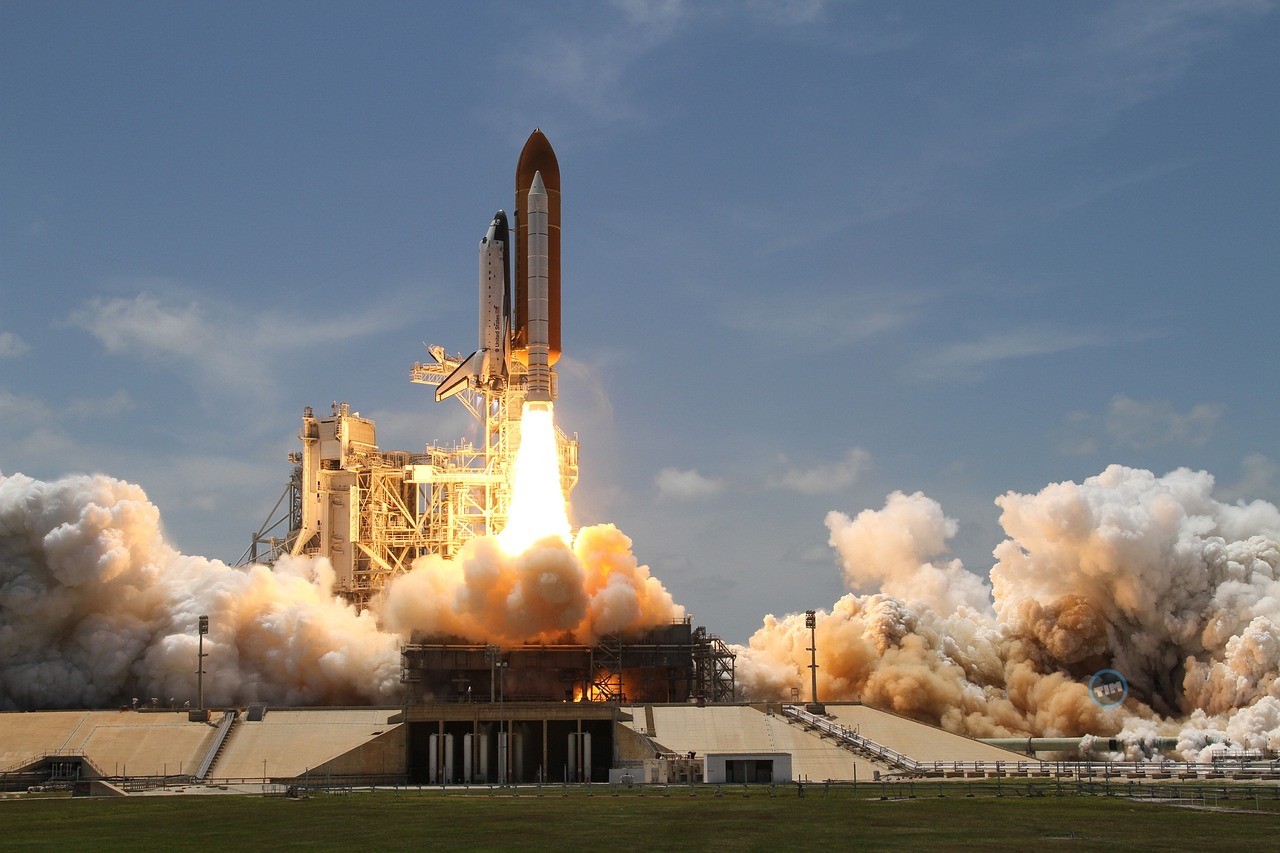 SPCX Slides As Geopolitics, Competition Hit SpaceX Narrative Thumbnail